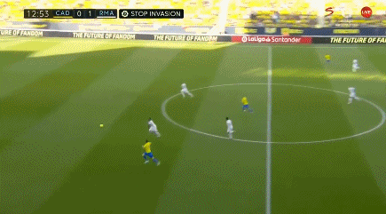 他第四节突然爆发，带队直接反超