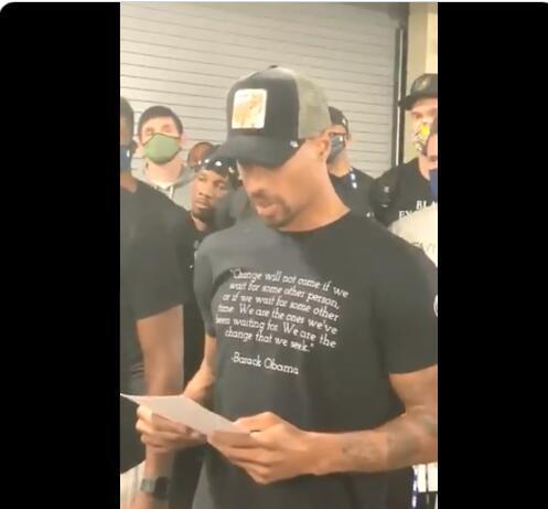 无可阻挡！约基奇怒砍40分9板8助带队完成23分逆转（统治全场！约基奇轰40分9板8助率队逆转23分劣势）