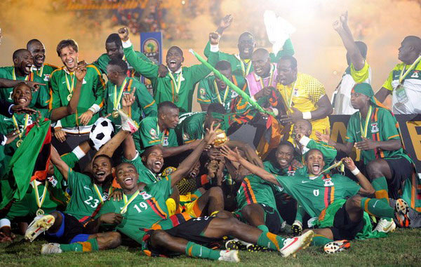 全景一览：中超中甲中乙落幕，来看三级联赛冠军+升降级球队（中超中甲中乙落幕：三级联赛冠军与升降级全览）