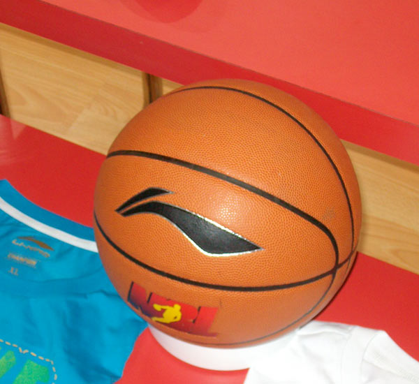 马内：阿诺德的防守不像外界说的那样差；沙特比我想象的更棒（马内：阿诺德的防守没外界说得那么糟；沙特超乎我的预期）