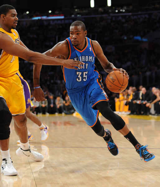 梅里诺：非常感谢香港；相信哲凯赖什很快就能帮助球队（梅里诺致谢香港：看好哲凯赖什尽快助力球队）